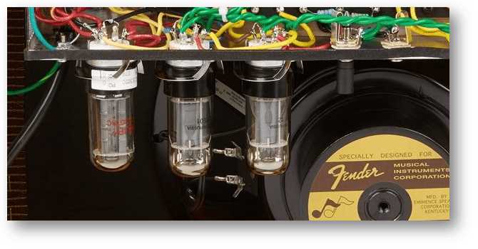 vacuum tube amplifier for electric guitar - the standby switch - fom tooley